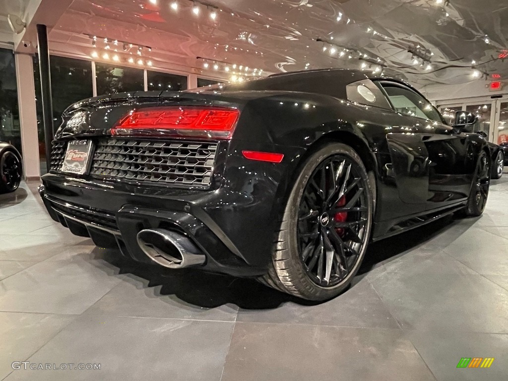 2020 R8 V10 - Mythos Black Metallic / Black photo #5