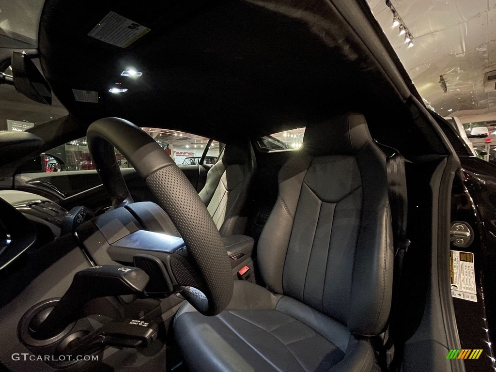 2020 R8 V10 - Mythos Black Metallic / Black photo #10