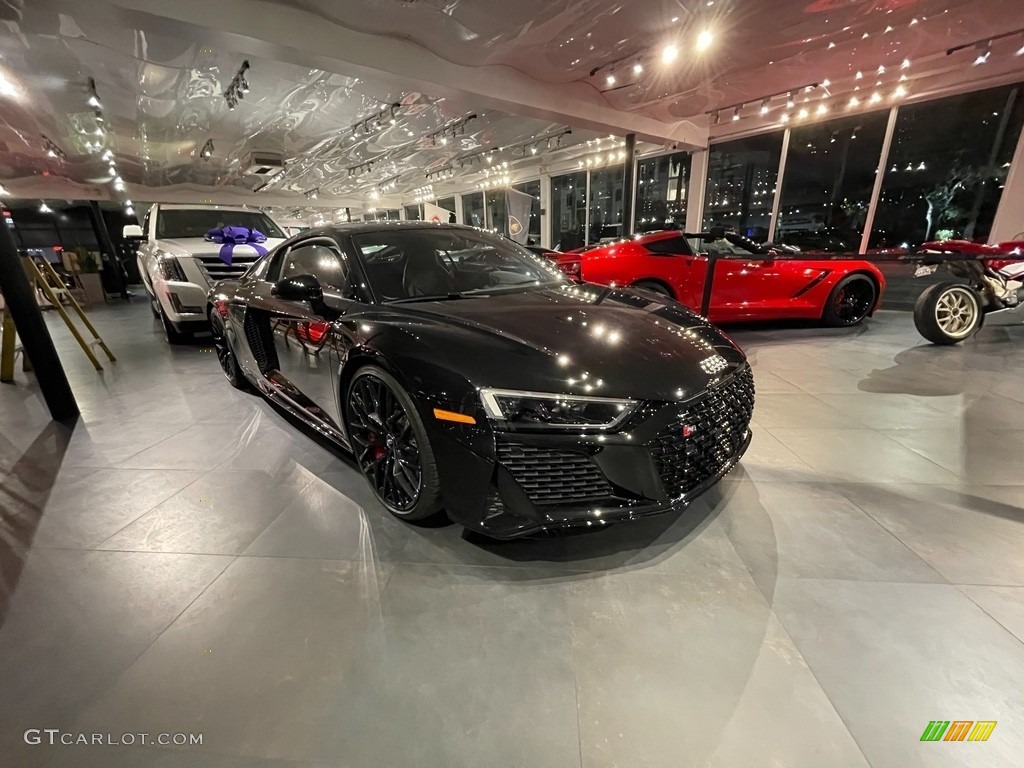 2020 R8 V10 - Mythos Black Metallic / Black photo #15