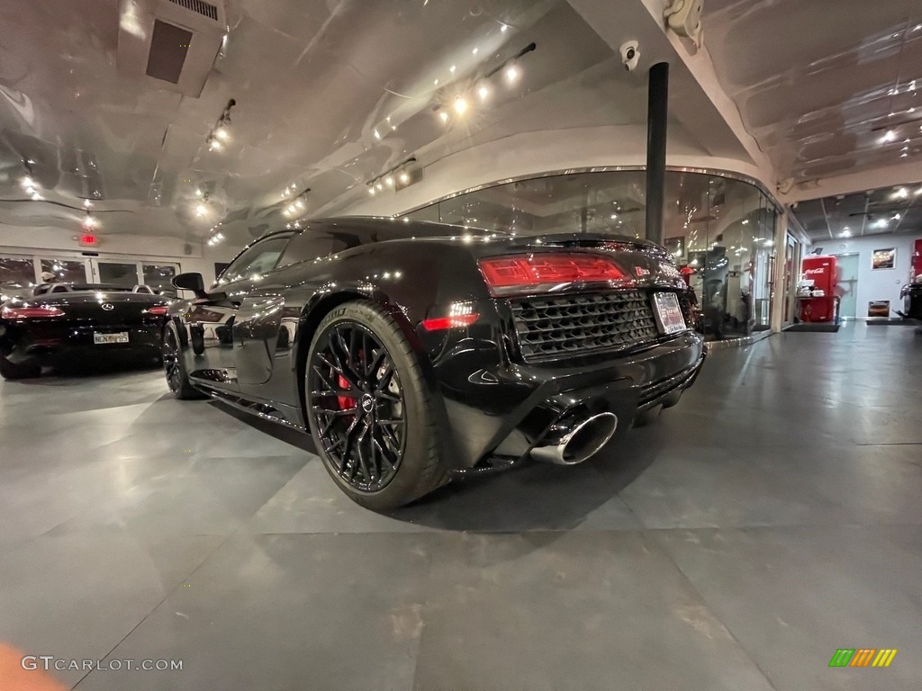 2020 R8 V10 - Mythos Black Metallic / Black photo #29