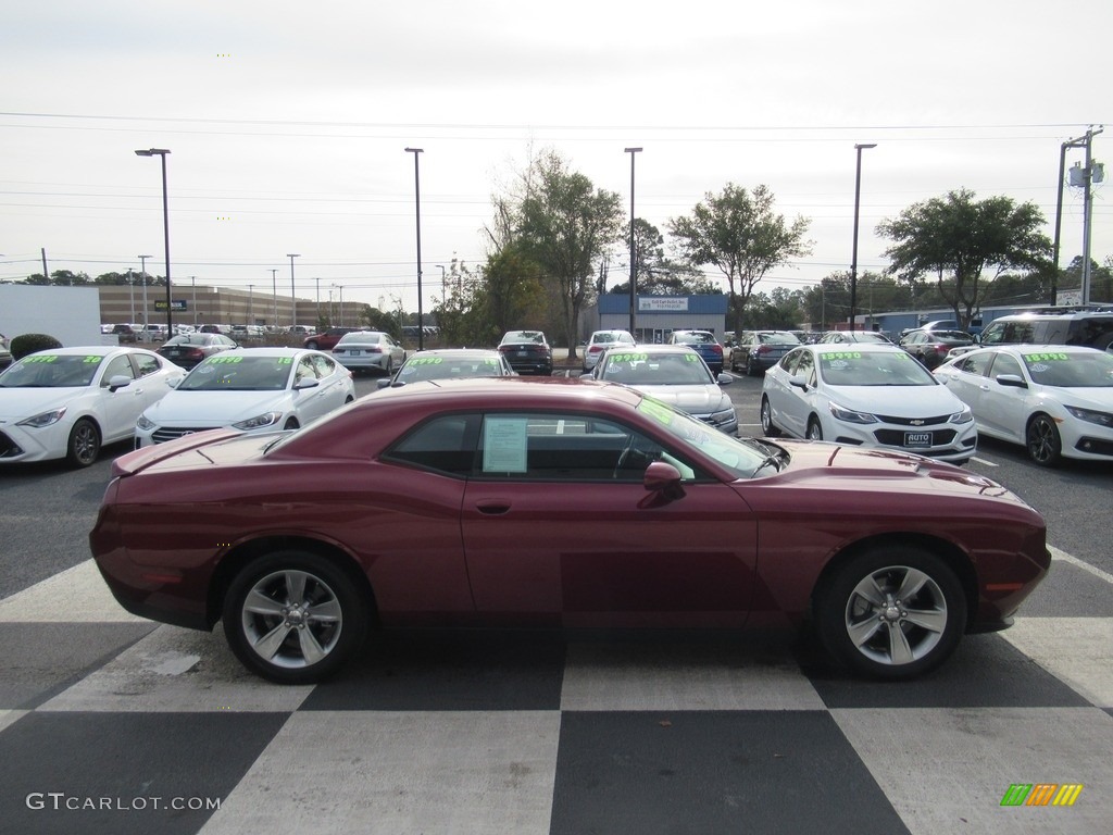 2019 Challenger SXT - Octane Red Pearl / Black photo #3