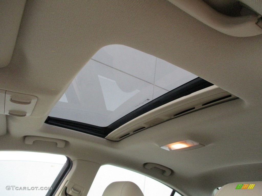 2013 Chevrolet Cruze LT Sunroof Photos