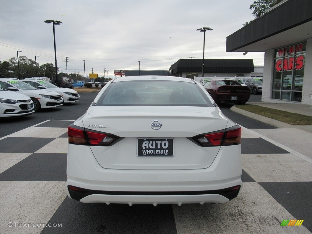 2020 Altima S - Glacier White / Charcoal photo #4