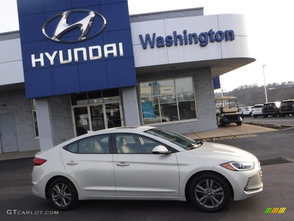 2018 Elantra Value Edition - Mineral Beige / Beige photo #2