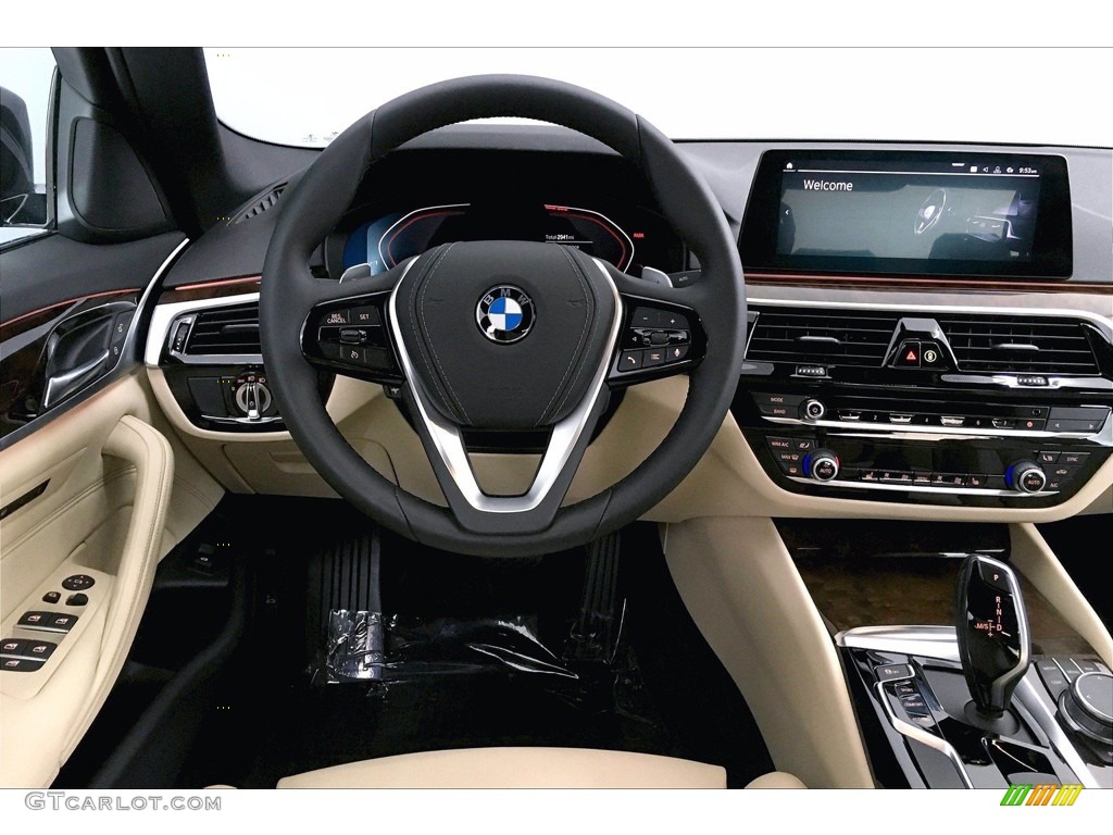 2020 5 Series 540i Sedan - Black Sapphire Metallic / Canberra Beige/Black photo #4