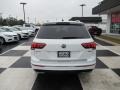Pure White - Tiguan SEL Premium R-Line 4MOTION Photo No. 4