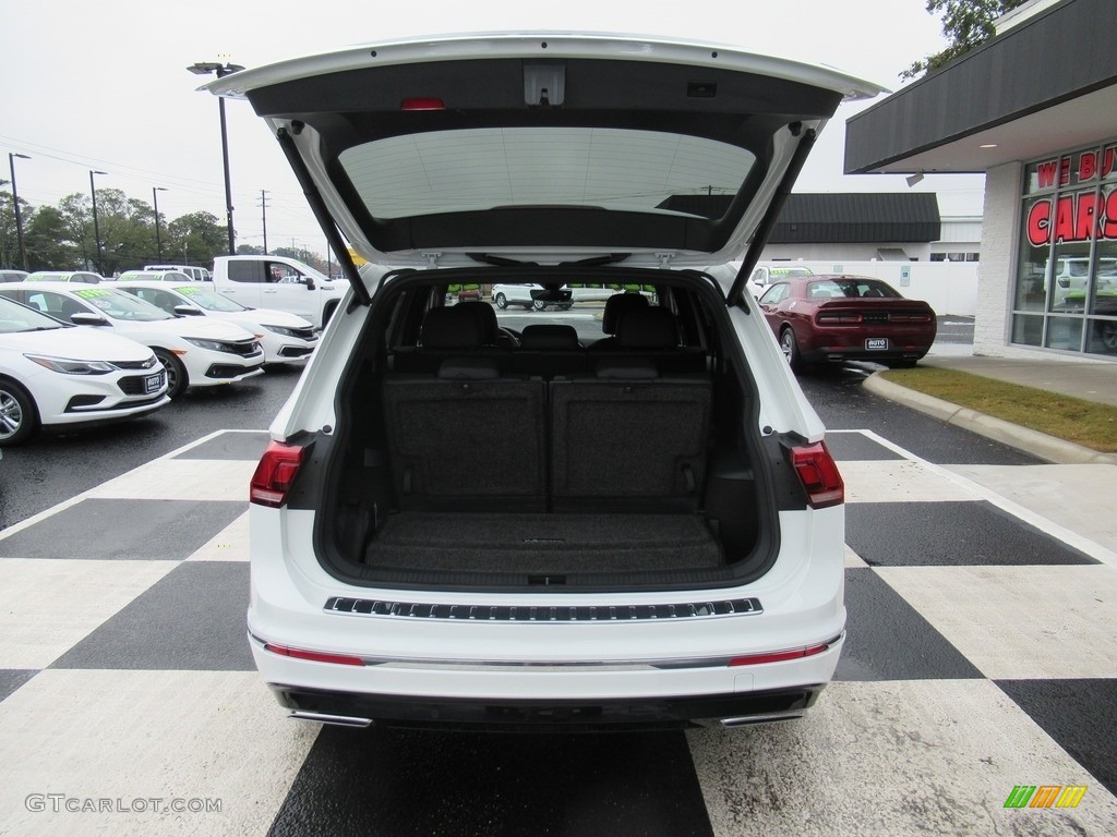 2020 Volkswagen Tiguan SEL Premium R-Line 4MOTION Trunk Photo #140531407