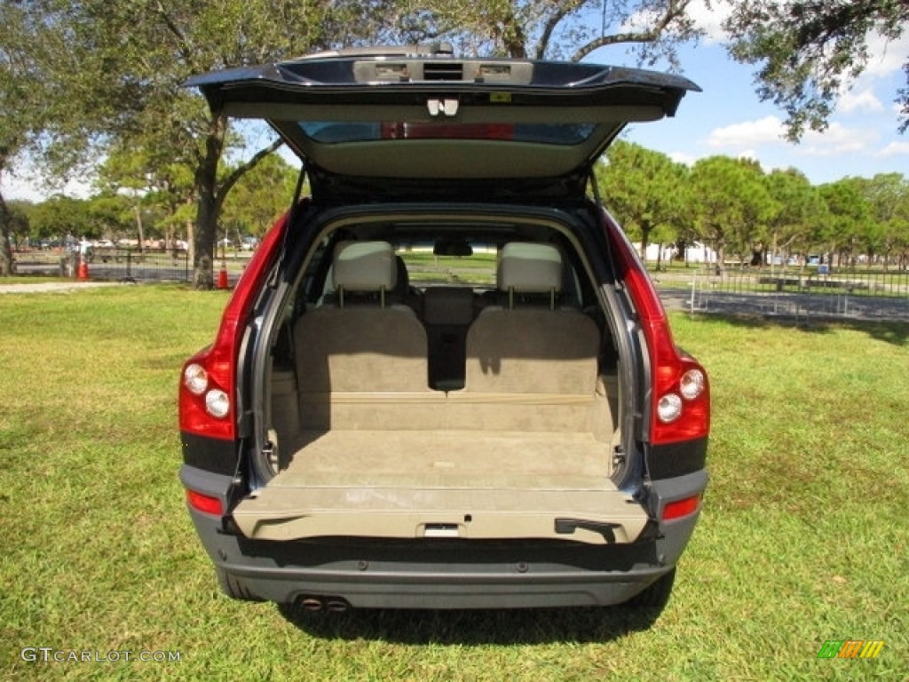 2004 XC90 T6 AWD - Nautic Blue Metallic / Taupe/Light Taupe photo #8