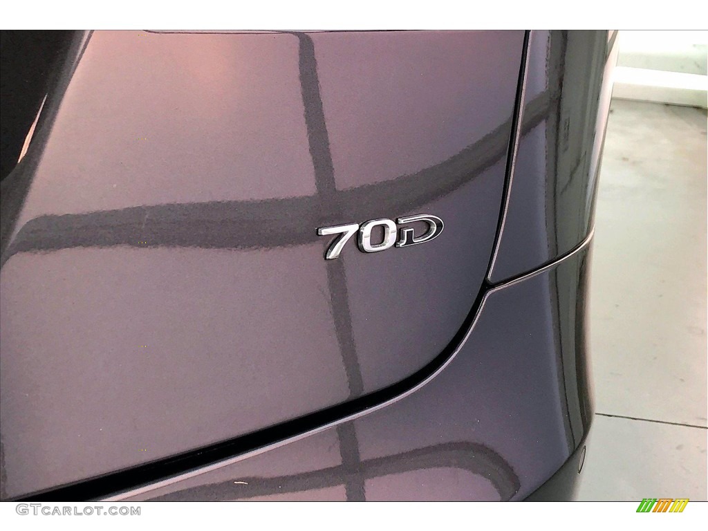 2015 Tesla Model S 70D Marks and Logos Photo #140536486