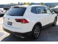 Pure White - Tiguan SE Photo No. 6