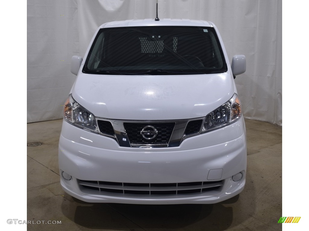 2017 NV200 S - Fresh Powder / Gray photo #4
