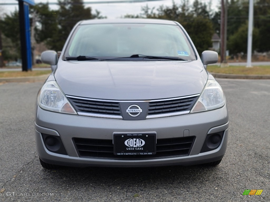 2009 Versa 1.8 S Hatchback - Magnetic Gray / Charcoal photo #8