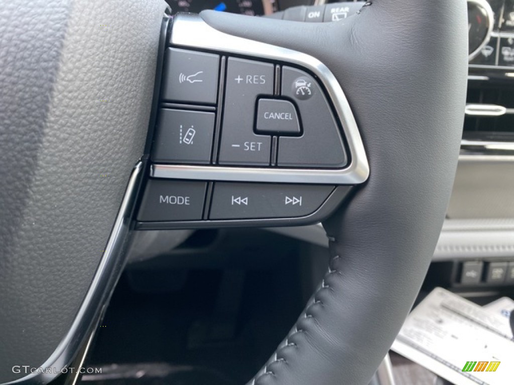 2021 Toyota Highlander Hybrid Limited AWD Steering Wheel Photos