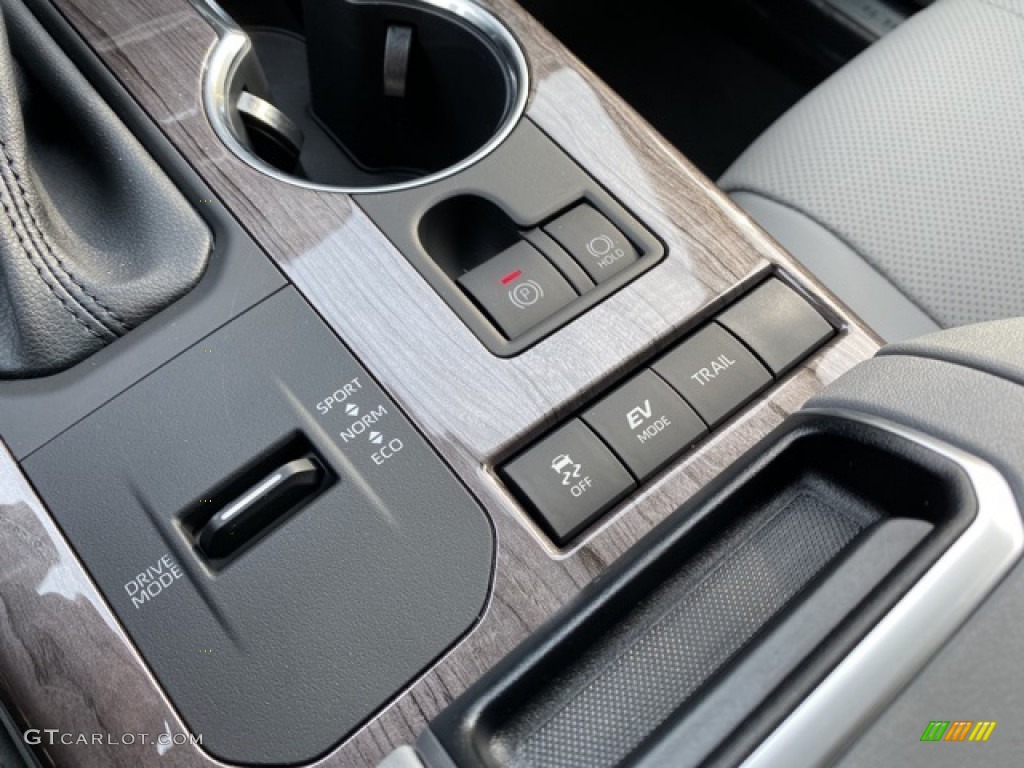 2021 Toyota Highlander Hybrid Limited AWD Controls Photo #140542704