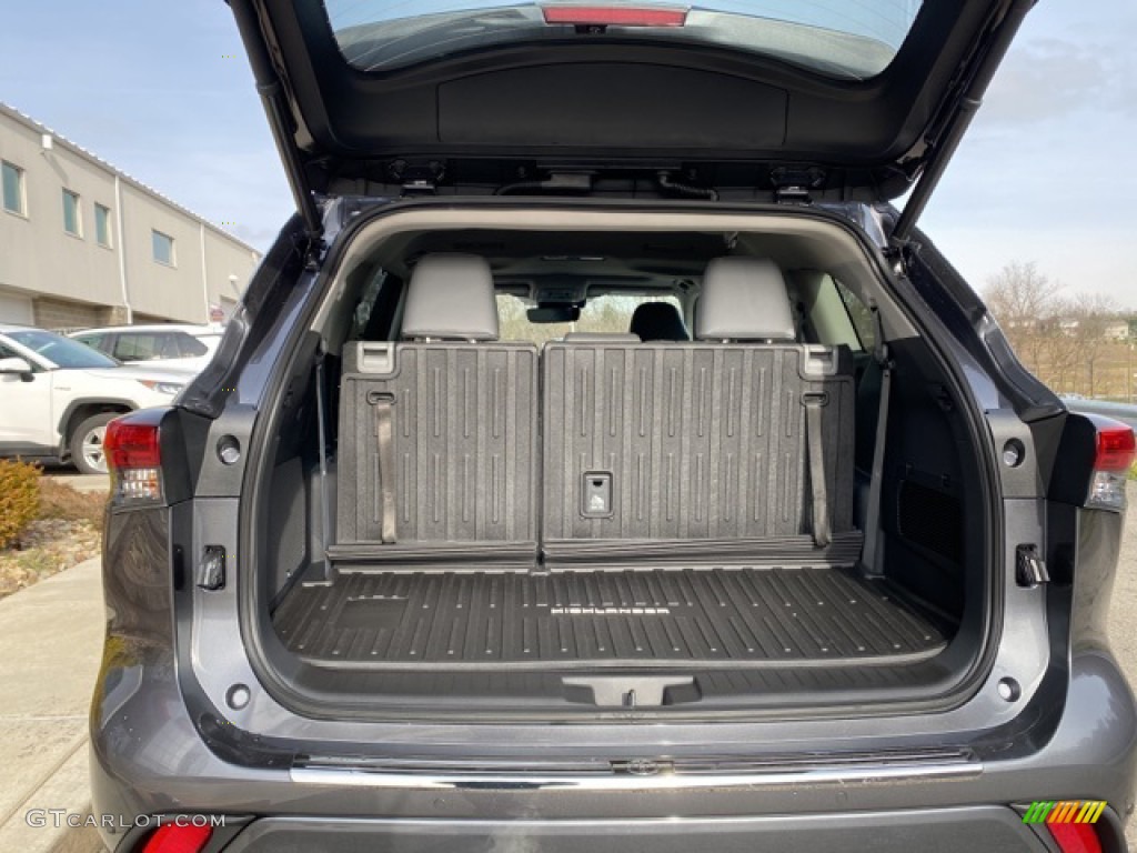 2021 Toyota Highlander Hybrid Limited AWD Trunk Photos