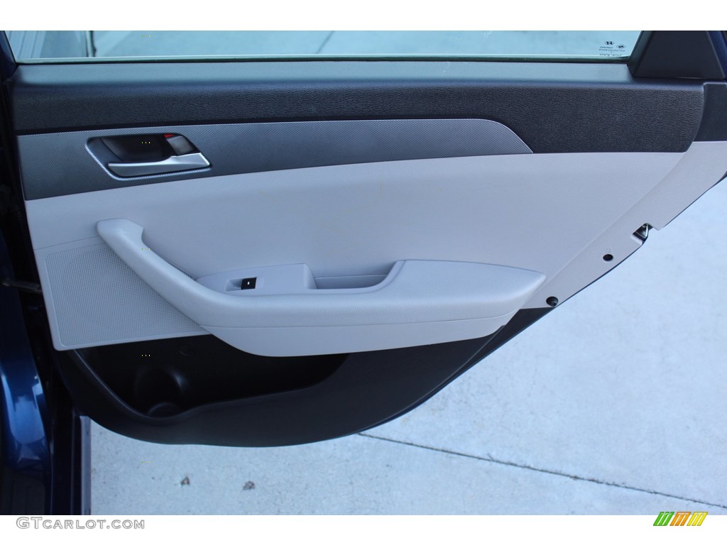 2018 Sonata SE - Lakeside Blue / Gray photo #25