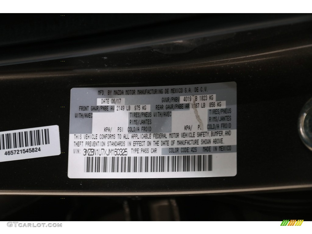 2018 MAZDA3 Sport 4 Door - Titanium Flash Mica / Black photo #20