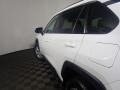 Super White - RAV4 XLE AWD Photo No. 20