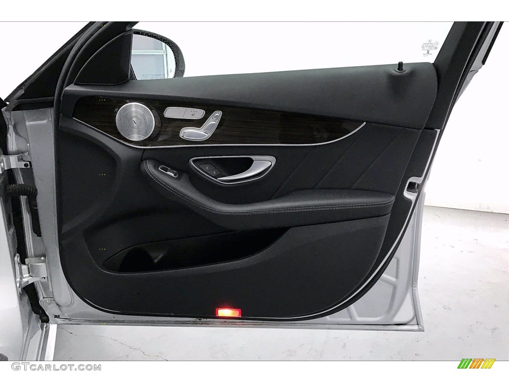 2018 Mercedes-Benz C 300 Sedan Black Door Panel Photo #140550966