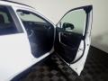 Super White - RAV4 XLE AWD Photo No. 41