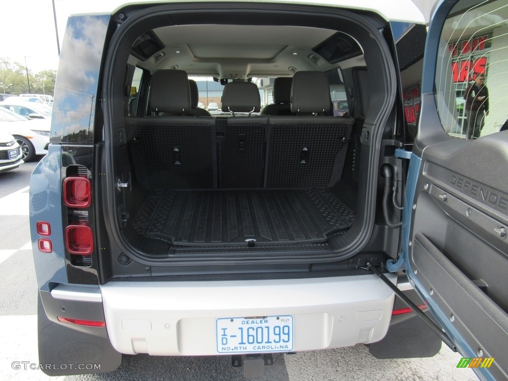 2020 Defender 110 SE - Tasman Blue Metallic / Khaki photo #5