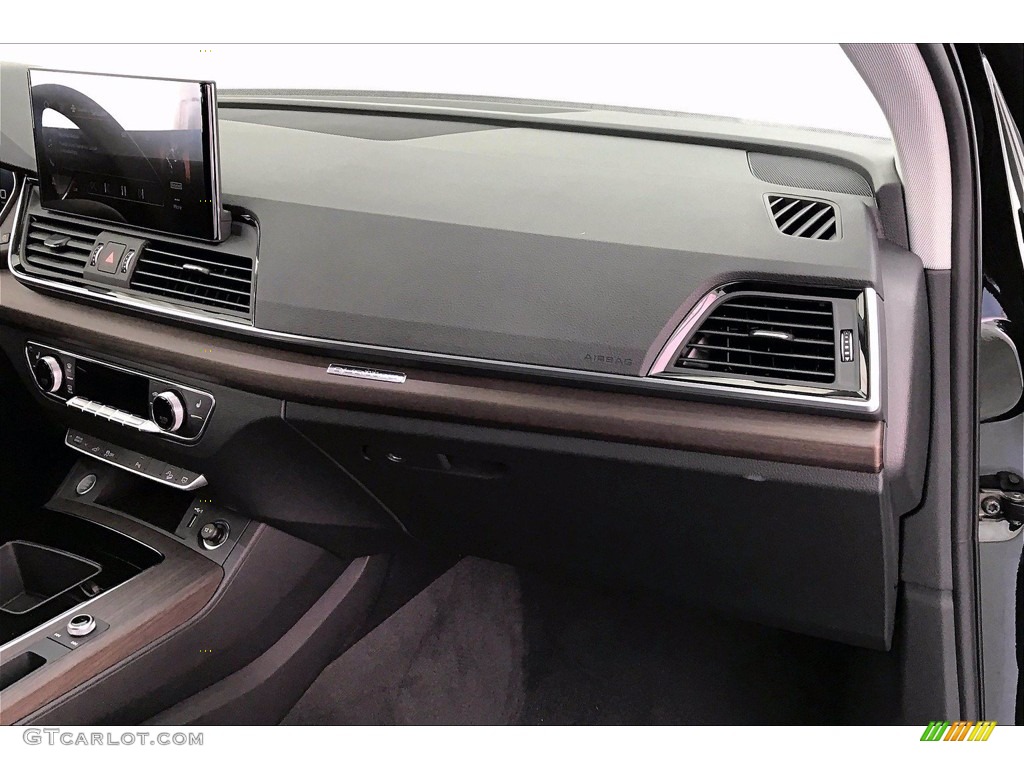 2021 Q5 Premium quattro - Mythos Black Metallic / Black photo #16