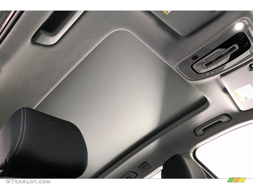 2021 Q5 Premium quattro - Mythos Black Metallic / Black photo #24