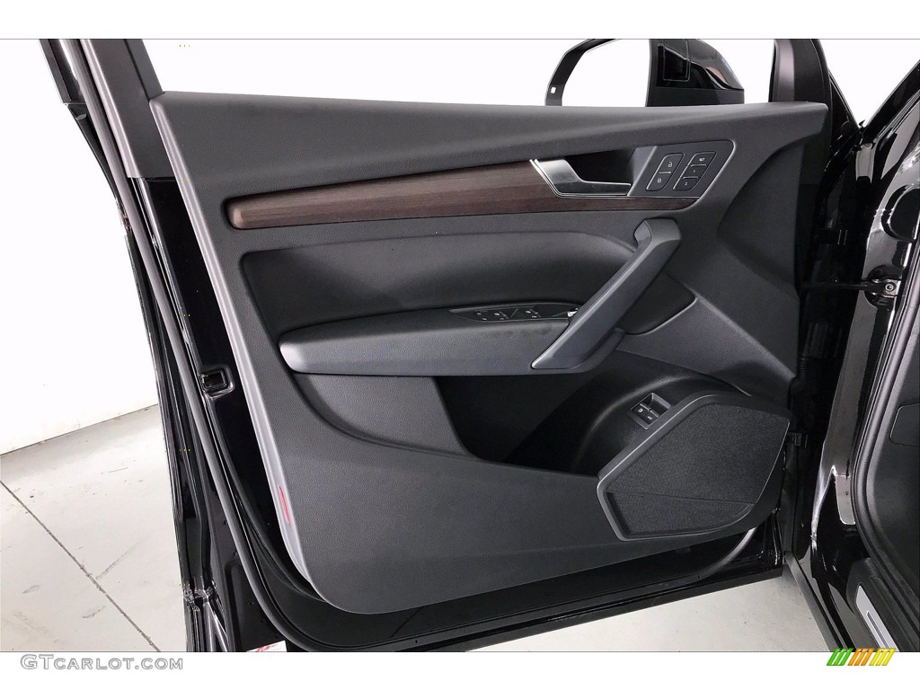 2021 Audi Q5 Premium quattro Black Door Panel Photo #140561389