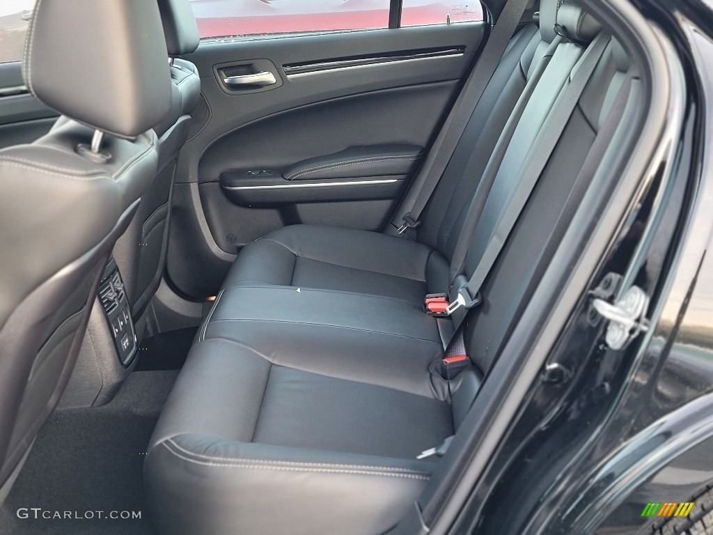 Black Interior 2021 Chrysler 300 S Photo #140561890