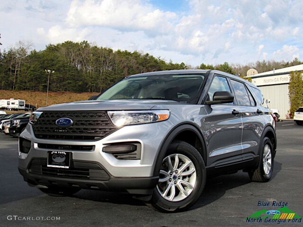 2021 Explorer RWD - Iconic Silver Metallic / Sandstone photo #1