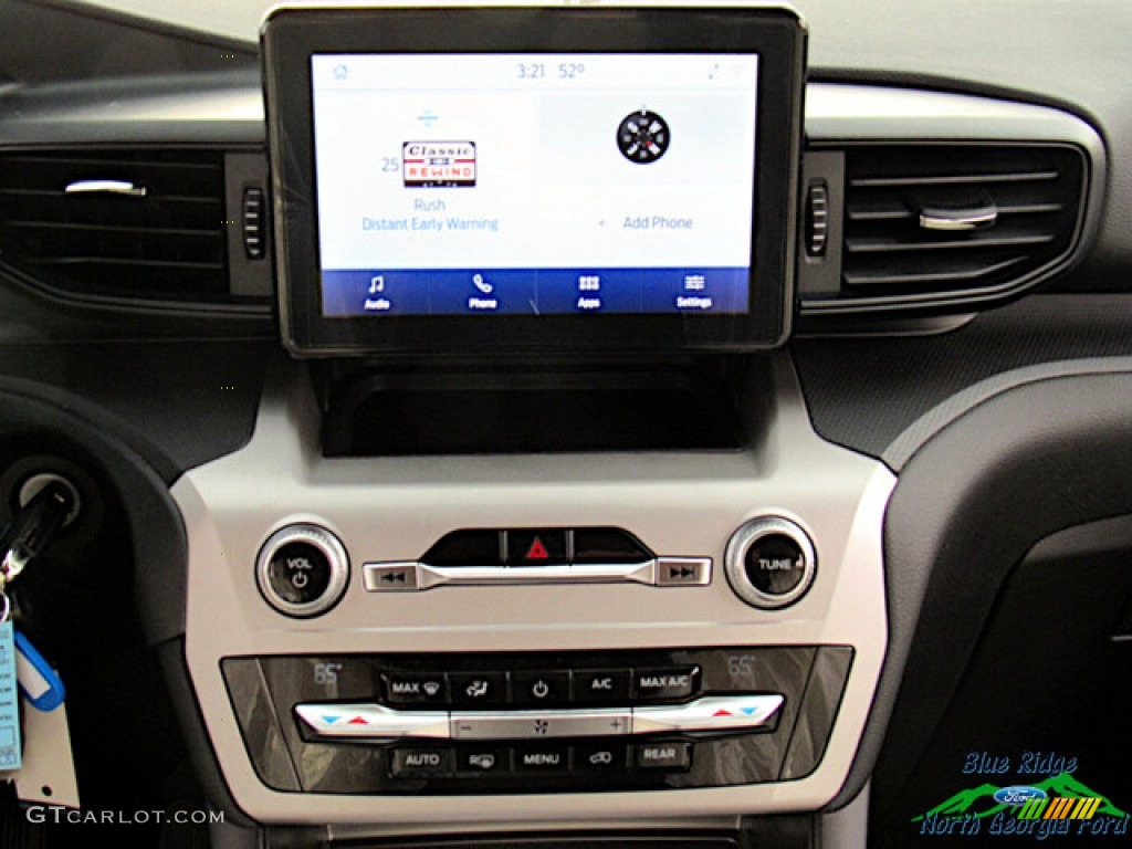 2021 Explorer RWD - Iconic Silver Metallic / Sandstone photo #18