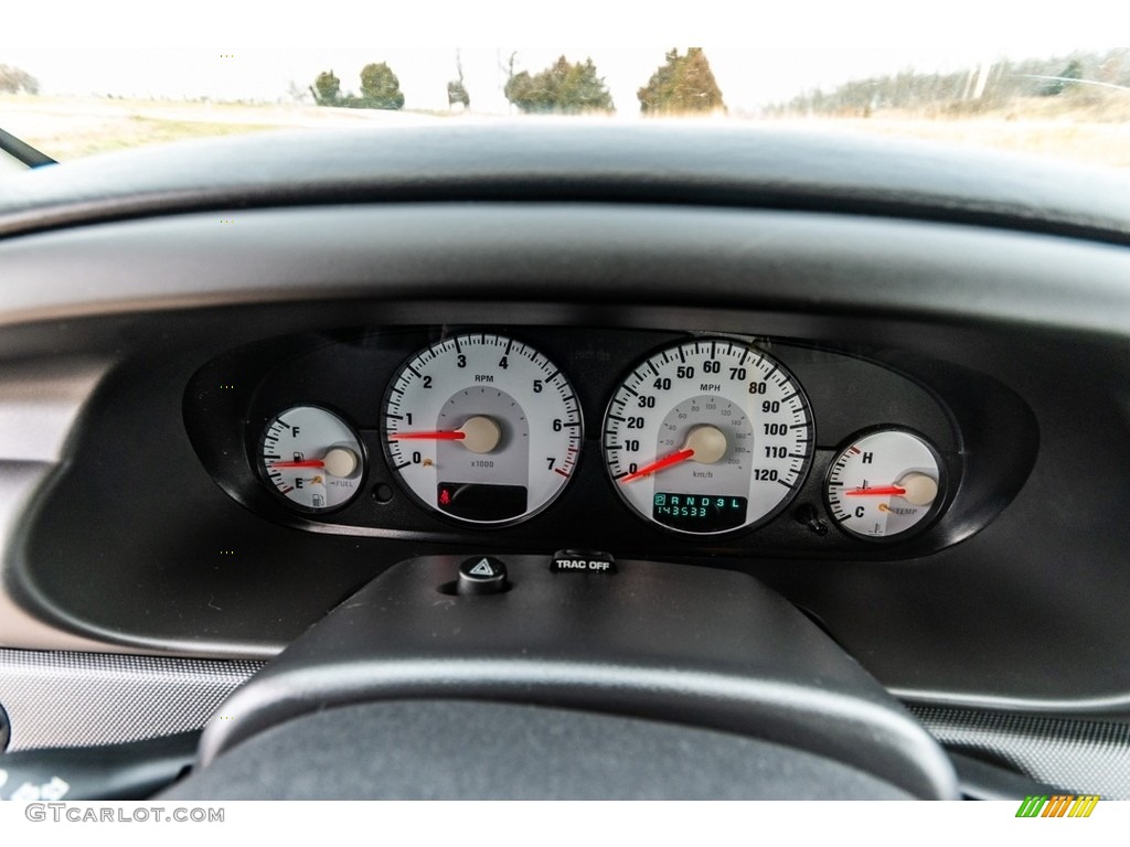 2004 Stratus SE Sedan - Black / Dark Slate Gray photo #35