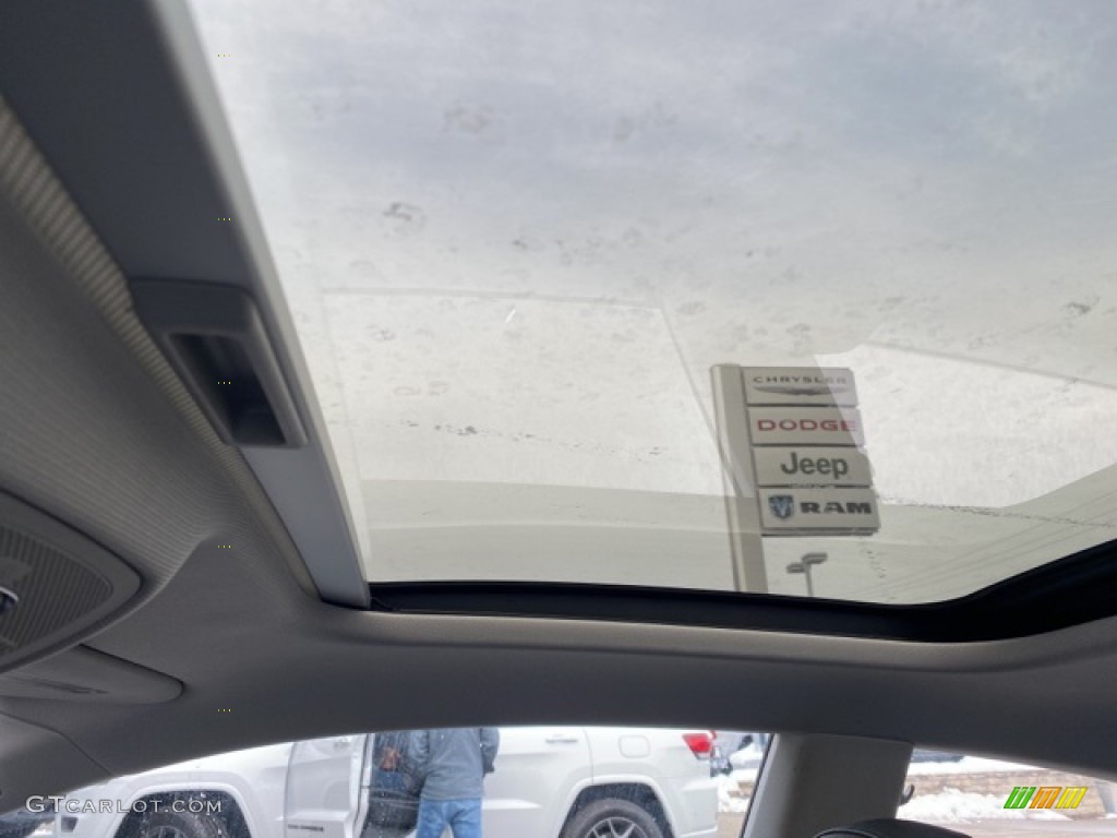 2011 A5 2.0T quattro Coupe - Brilliant Black / Black photo #5