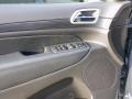 Sting-Gray - Grand Cherokee Laredo 4x4 Photo No. 14