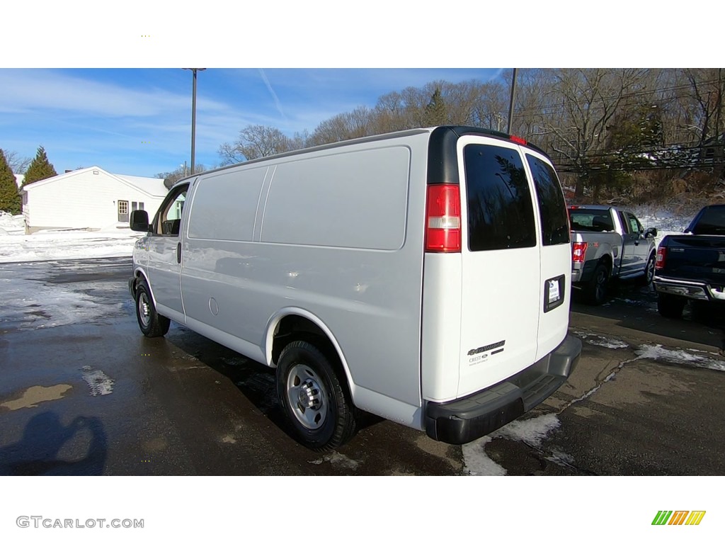 Summit White 2013 Chevrolet Express 3500 Cargo Van Exterior Photo #140572242