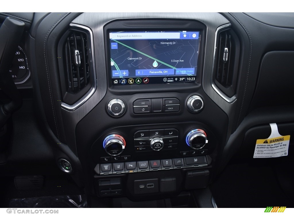 2021 GMC Sierra 3500HD Denali Crew Cab 4WD Controls Photo #140572698