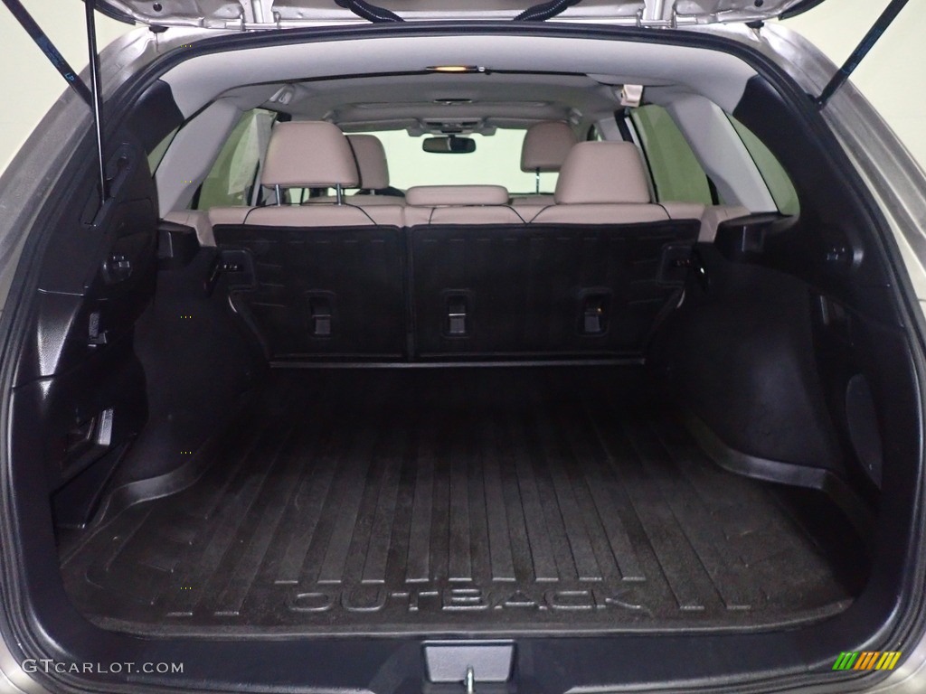 2016 Subaru Outback 2.5i Limited Trunk Photo #140573925