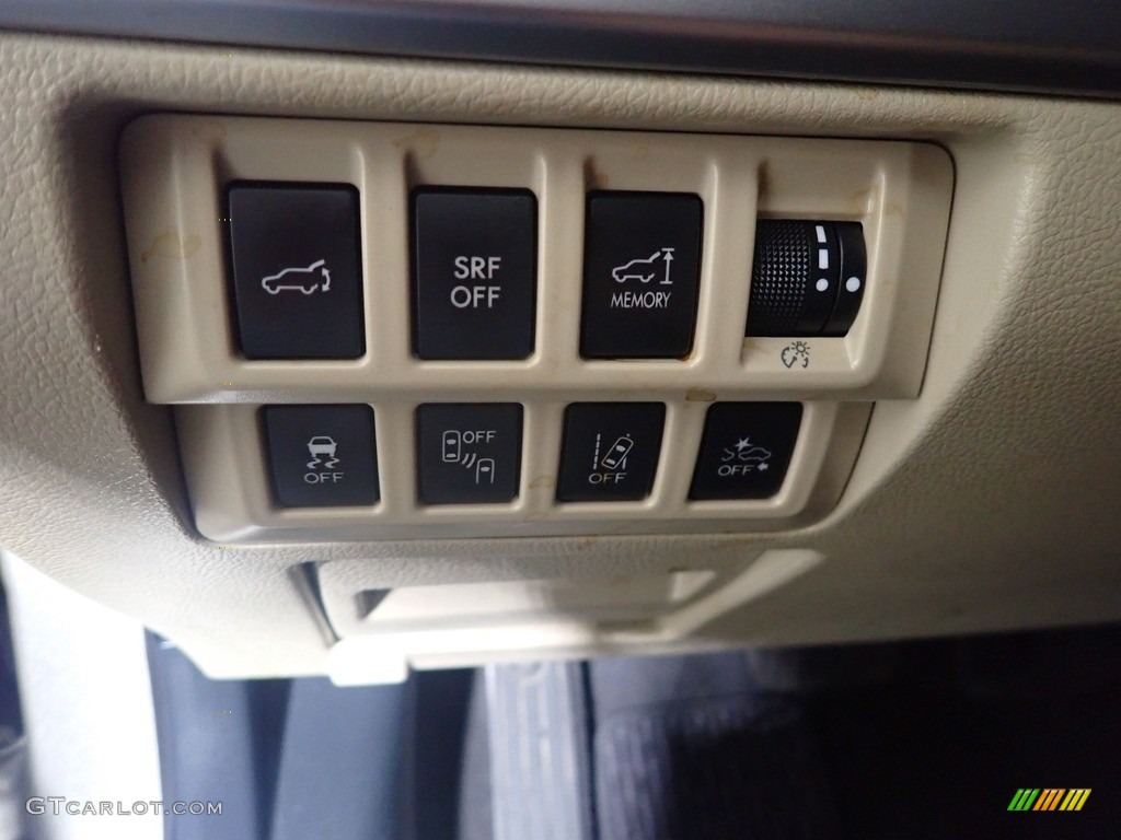 2016 Subaru Outback 2.5i Limited Controls Photo #140574259