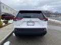 Super White - RAV4 XLE AWD Photo No. 14