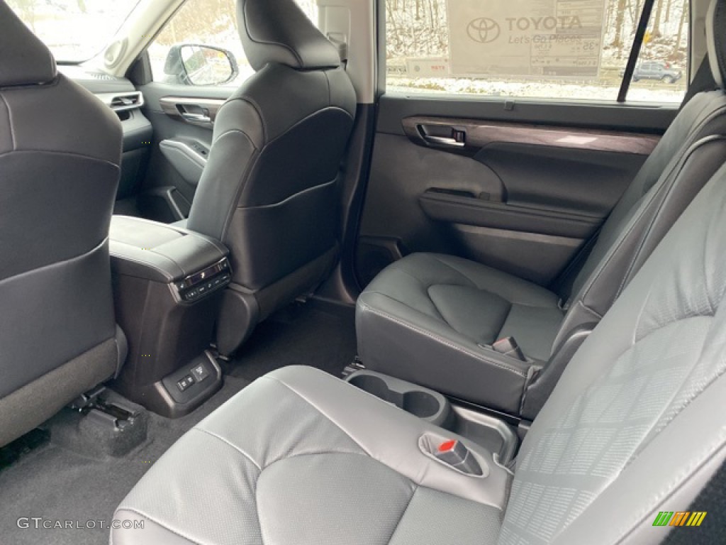 2021 Toyota Highlander Hybrid Platinum AWD Rear Seat Photo #140575338