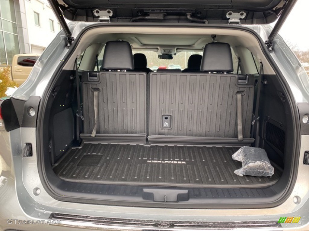 2021 Toyota Highlander Hybrid Platinum AWD Trunk Photos