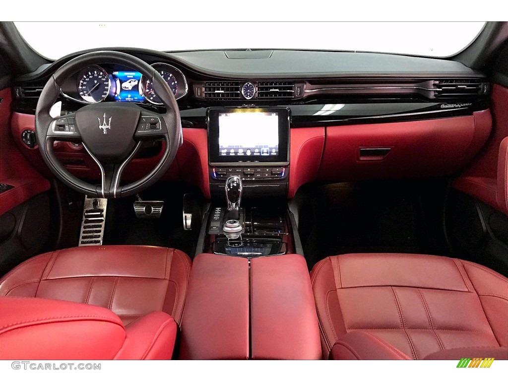 Rosso Interior 2017 Maserati Quattroporte S GrandSport Photo #140575572