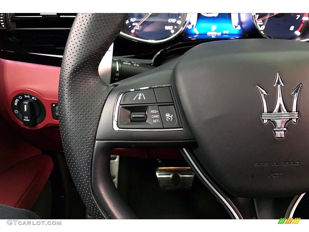 2017 Maserati Quattroporte S GrandSport Rosso Steering Wheel Photo #140575734