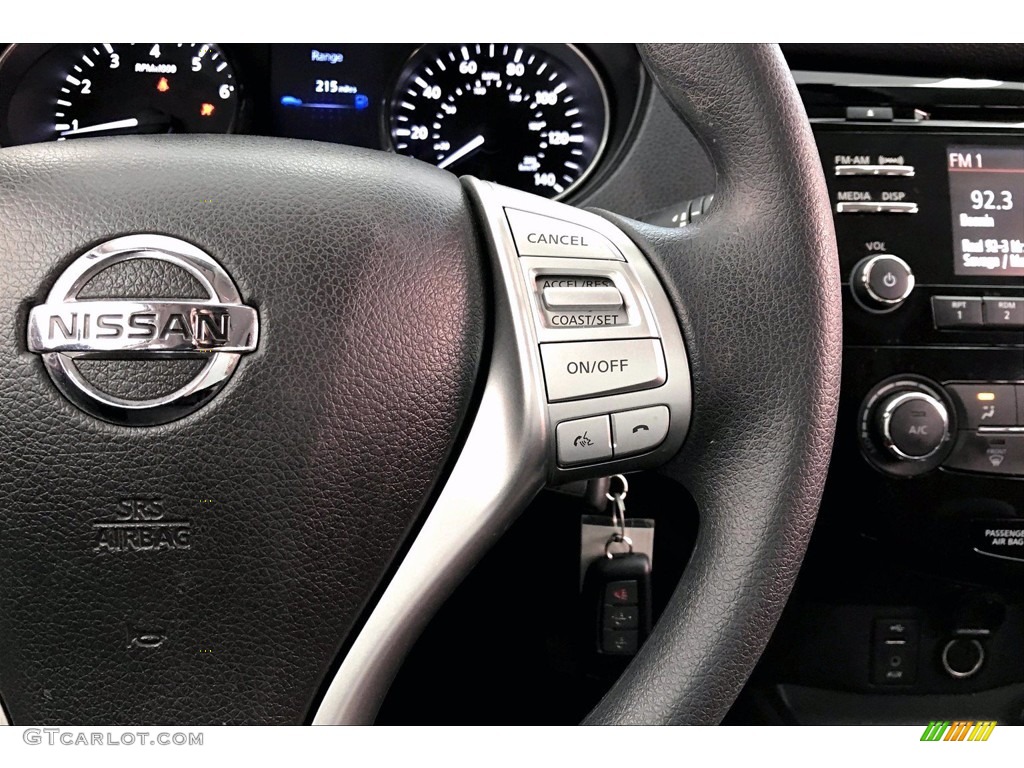 2016 Nissan Rogue S Steering Wheel Photos