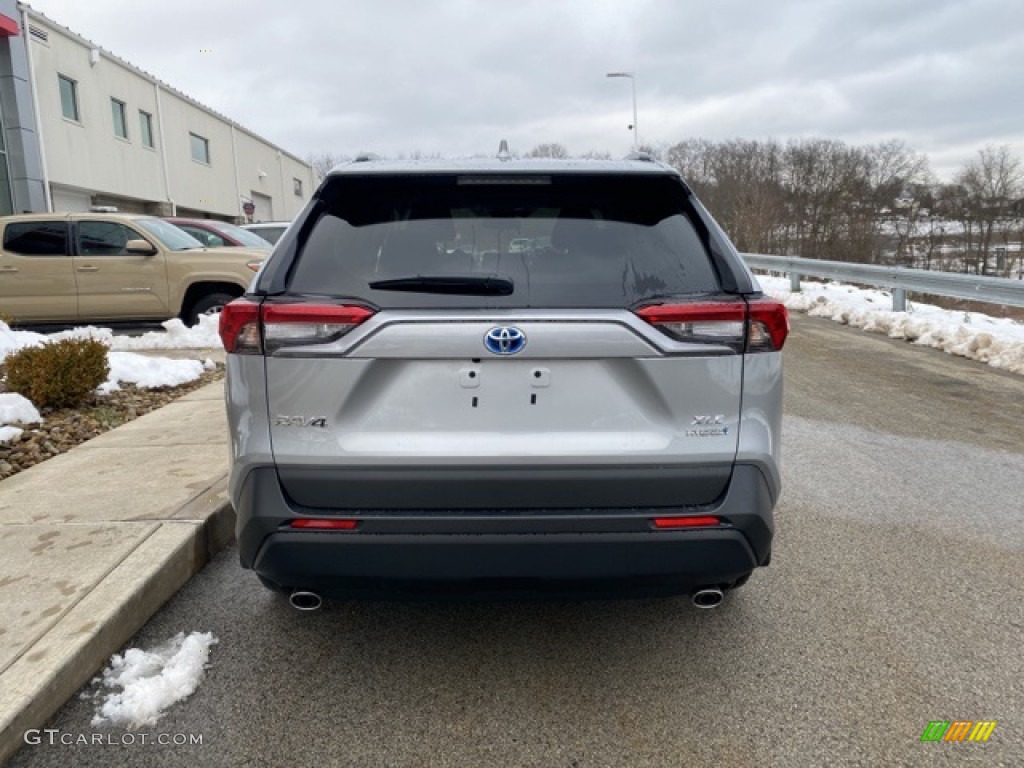 2021 RAV4 XLE AWD Hybrid - Silver Sky Metallic / Black photo #15
