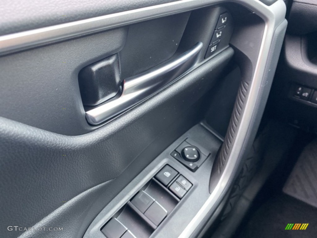 2021 RAV4 XLE AWD Hybrid - Silver Sky Metallic / Black photo #20