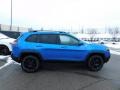 Hydro Blue Pearl - Cherokee Traihawk 4x4 Photo No. 4