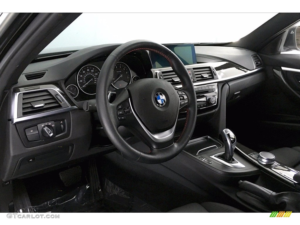 2018 3 Series 330i Sedan - Black Sapphire Metallic / Black photo #21