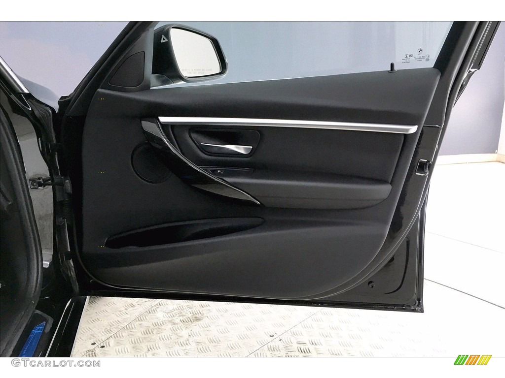 2018 3 Series 330i Sedan - Black Sapphire Metallic / Black photo #24
