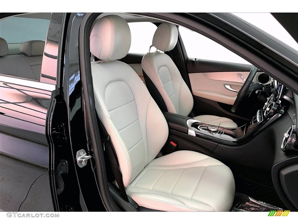 2018 Mercedes-Benz C 300 Sedan Front Seat Photo #140580537